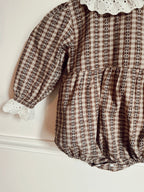 Combinaison bloomer a carreaux col dentelle bébé Liv&Ciboulette