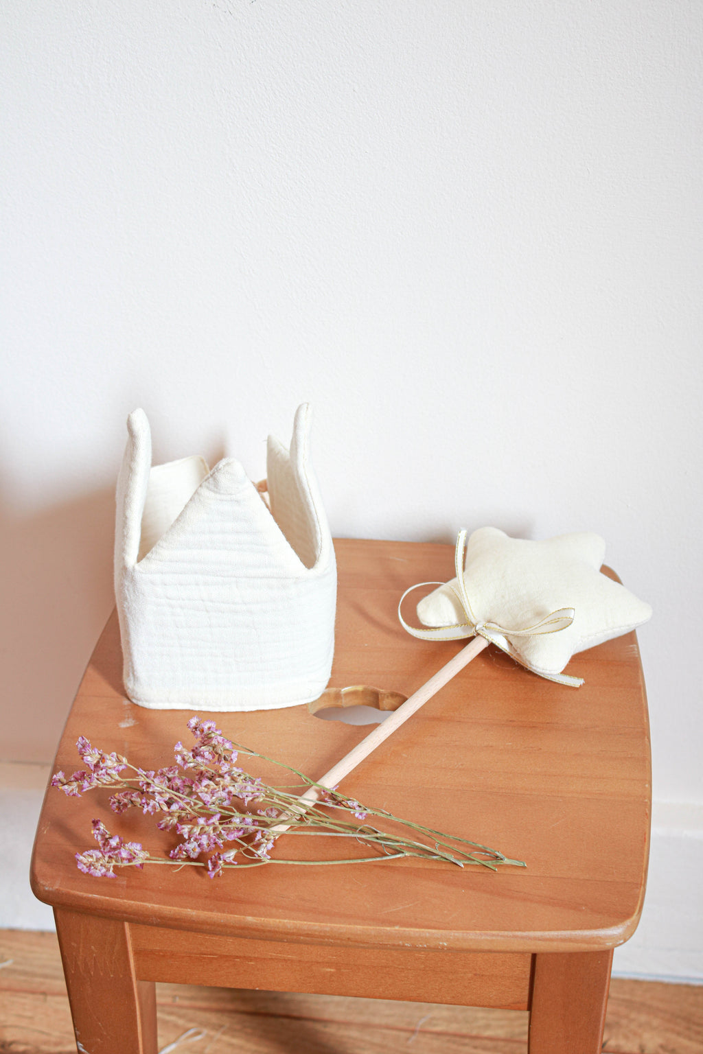 Couronne et baguette magique Liv&Ciboulette