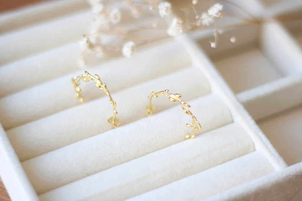 Boucles d’oreilles demi créole dentelle Liv&Ciboulette