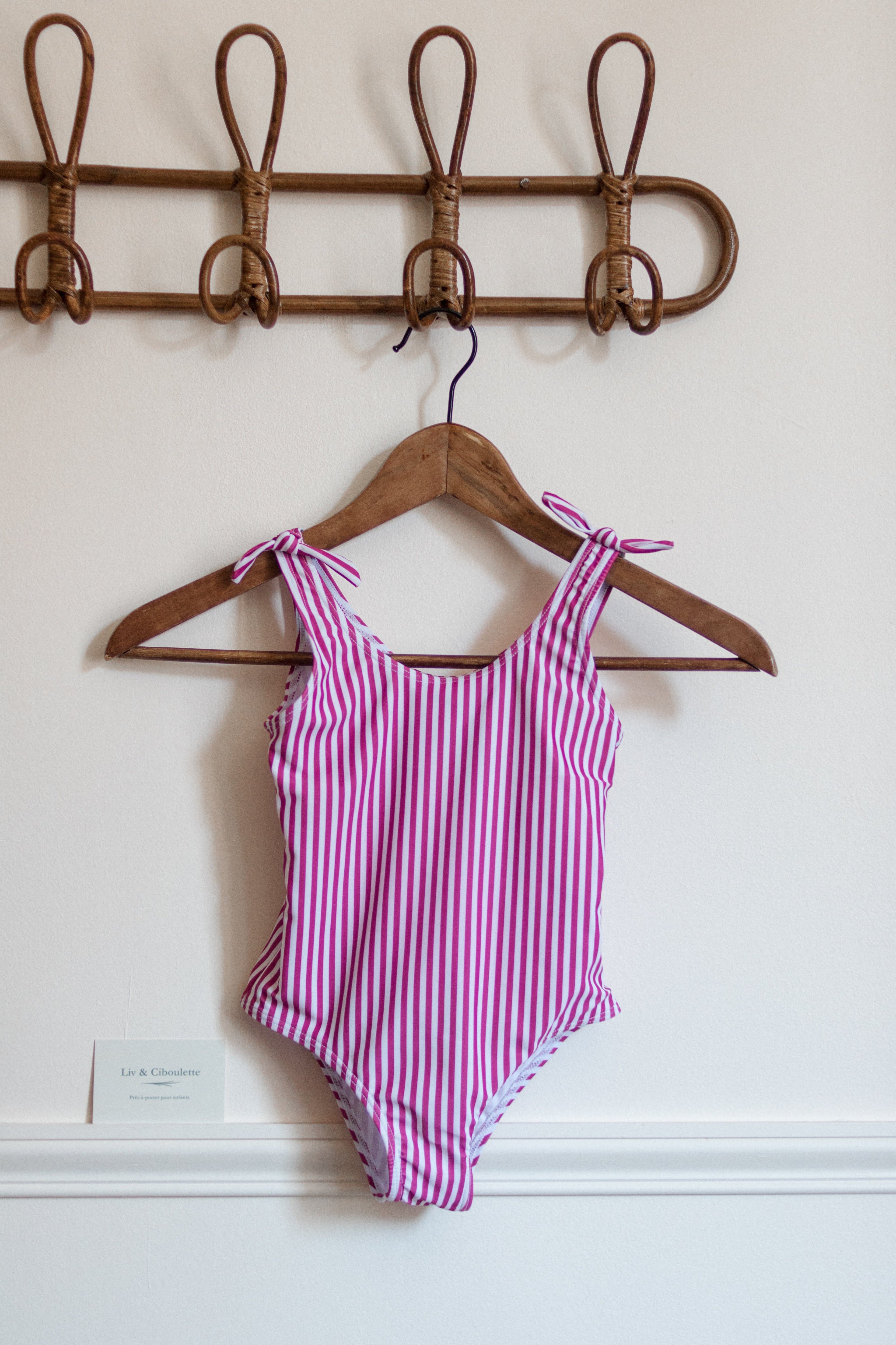 Maillot de bain rayé rose petite fille Liv&Ciboulette